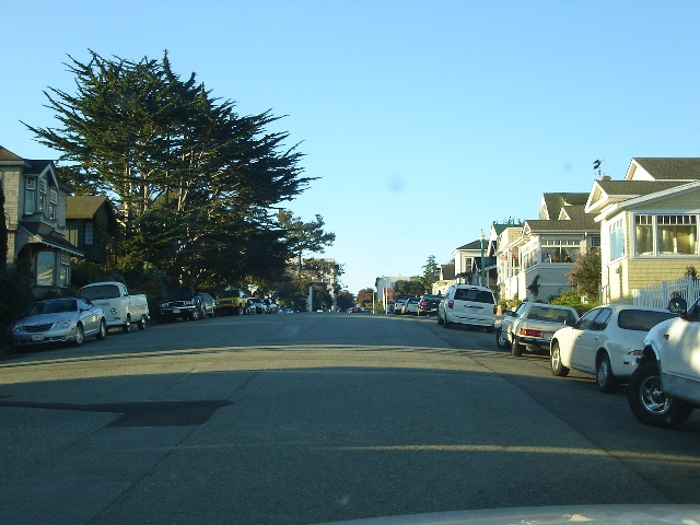 Grand Ave