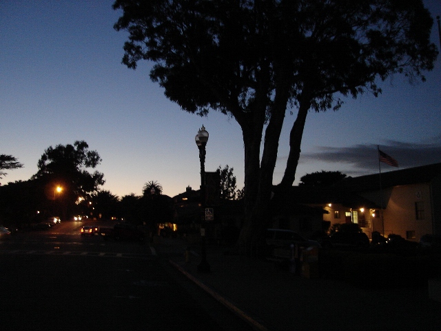 Lighthosue Ave Lights Out