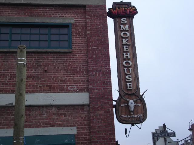 Willys Smokehouse Sign